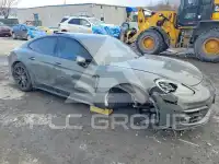 2023 Porsche Panamera photo