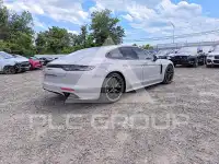 2023 Porsche Panamera фото