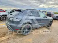 2023 Porsche MACAN photo