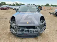 2023 Porsche MACAN photo