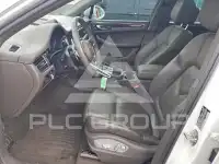 2023 Porsche MACAN photo