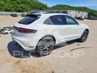 2023 Porsche MACAN photo