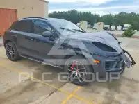 2023 Porsche MACAN photo