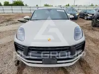 2023 Porsche MACAN photo