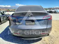 2023 Tesla Model Y фото