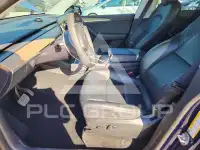 2023 Tesla Model Y фото