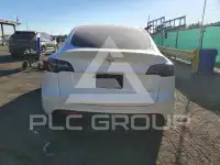 2023 Tesla Model Y фото