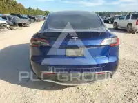 2023 Tesla Model Y фото