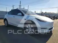 2023 Tesla Model Y фото