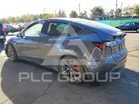 2023 Tesla Model Y фото