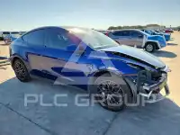 2023 Tesla Model Y фото