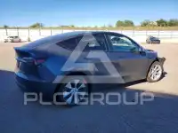 2023 Tesla Model Y фото