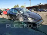 2023 Tesla Model Y фото