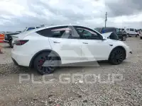 2023 Tesla Model Y фото