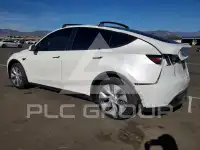 2023 Tesla Model Y фото