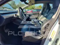 2023 Tesla Model Y фото