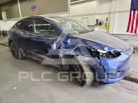 2023 Tesla Model Y фото