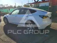 2023 Tesla Model Y фото