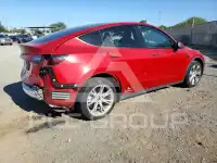 2023 Tesla Model Y фото