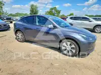 2023 Tesla Model Y фото