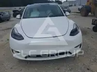 2023 Tesla Model Y фото