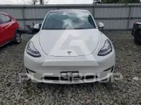 2023 Tesla Model Y фото