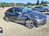 2023 Tesla Model Y фото