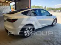 2023 Tesla Model Y фото