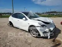 2023 Tesla Model Y фото