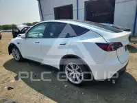 2023 Tesla Model Y фото