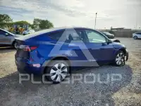 2023 Tesla Model Y фото