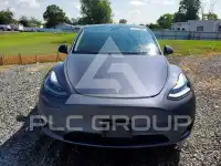 2023 Tesla Model Y фото
