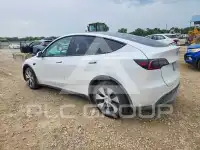 2023 Tesla Model Y фото