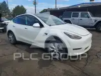 2023 Tesla Model Y фото