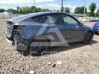 2023 Tesla Model Y фото