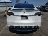 2023 Tesla Model Y фото