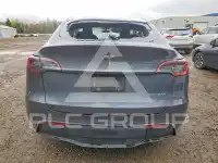 2023 Tesla Model Y фото