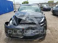 2023 Tesla Model Y фото