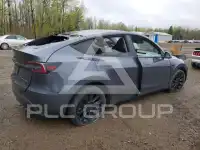 2023 Tesla Model Y фото