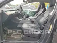 2023 Tesla Model Y фото
