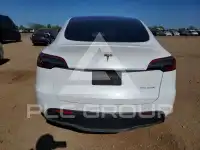 2023 Tesla Model Y фото