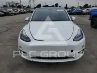 2023 Tesla Model Y фото