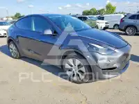 2023 Tesla Model Y фото