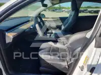 2023 Tesla Model Y фото
