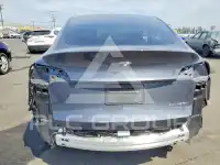 2023 Tesla Model Y фото