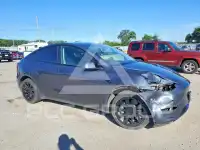 2023 Tesla Model Y фото