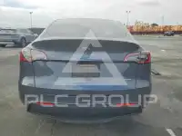 2023 Tesla Model Y фото