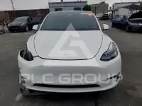2023 Tesla Model Y фото