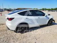 2023 Tesla Model Y photo