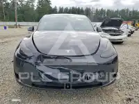 2023 Tesla Model Y фото